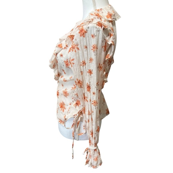 Free People Amanda Cotton Ruffled Wrap Top Ivory Combo Floral Size Medium NWT - Picture 3 of 15
